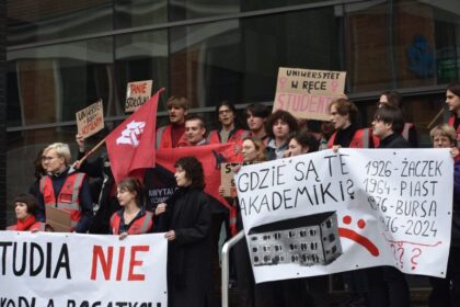 Protest ws Kamionki (fot. Krakowskie Koło Młodych Inicjatywy Pracowniczej)
