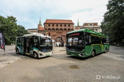 Autobusy marki King Long (fot. Krakow.pl)