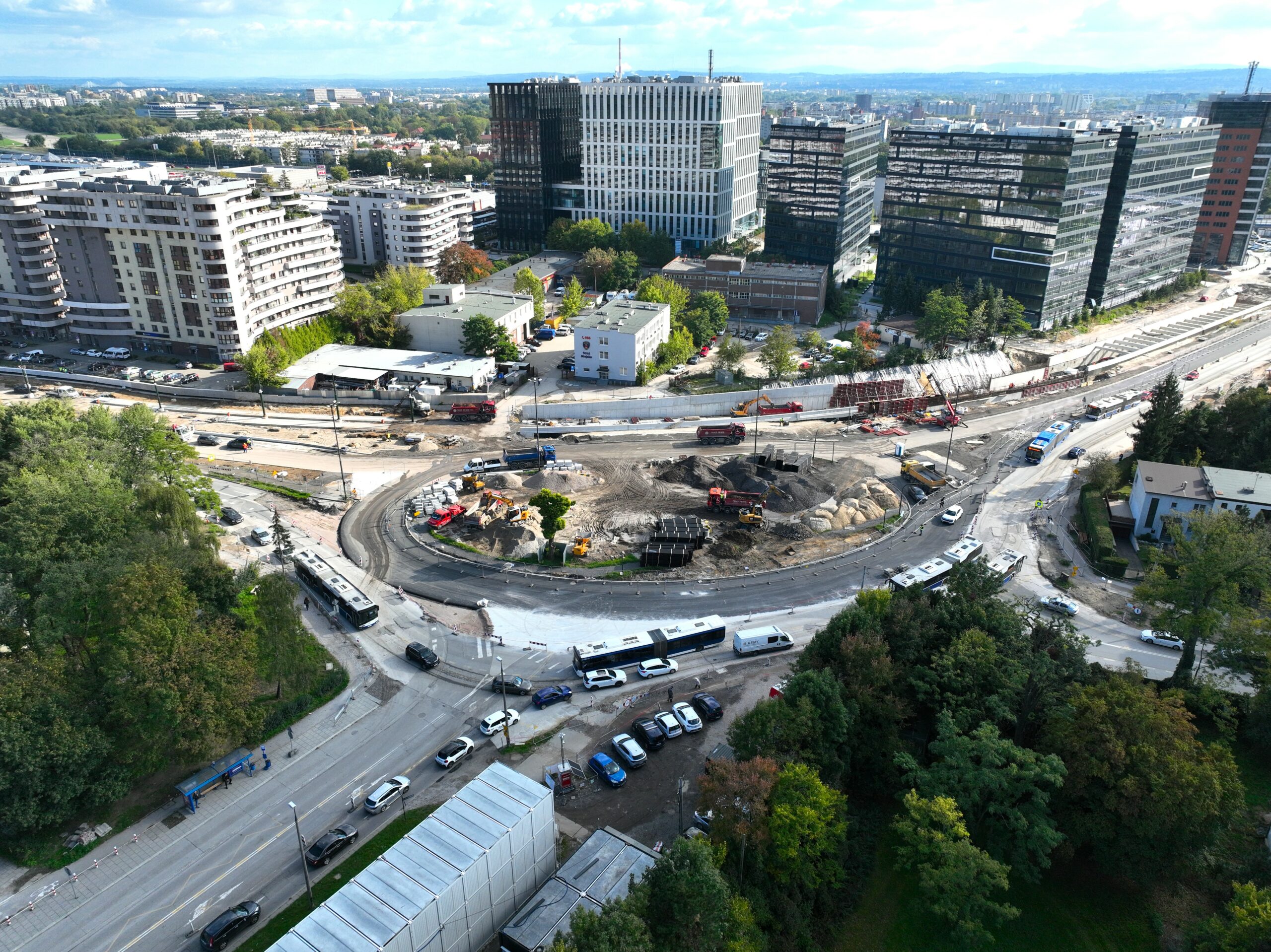 Zamknięta ulica Dobrego Pasterza (fot. tramwajdomistrzejowic.pl)