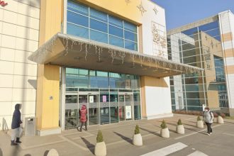 Centrum handlowe Krokus (fot. Google Maps)