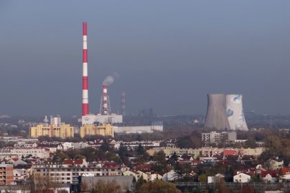 Elektrociepłownia w Łęgu (fot. WIkipedia)