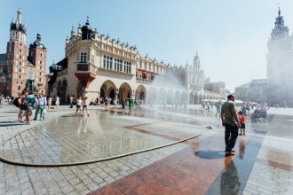 Kurtyna wodna (Fot. Bogusław Świerzowski / krakow.pl)