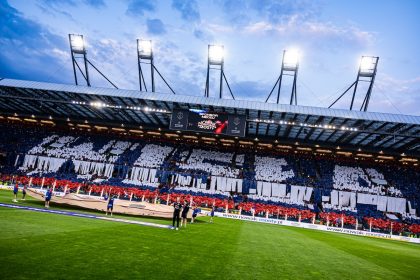 Kibice Wisły na meczu z GKS Katowice