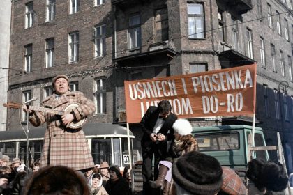Dzień Pieszego Pasażera - kadr z "Misia"